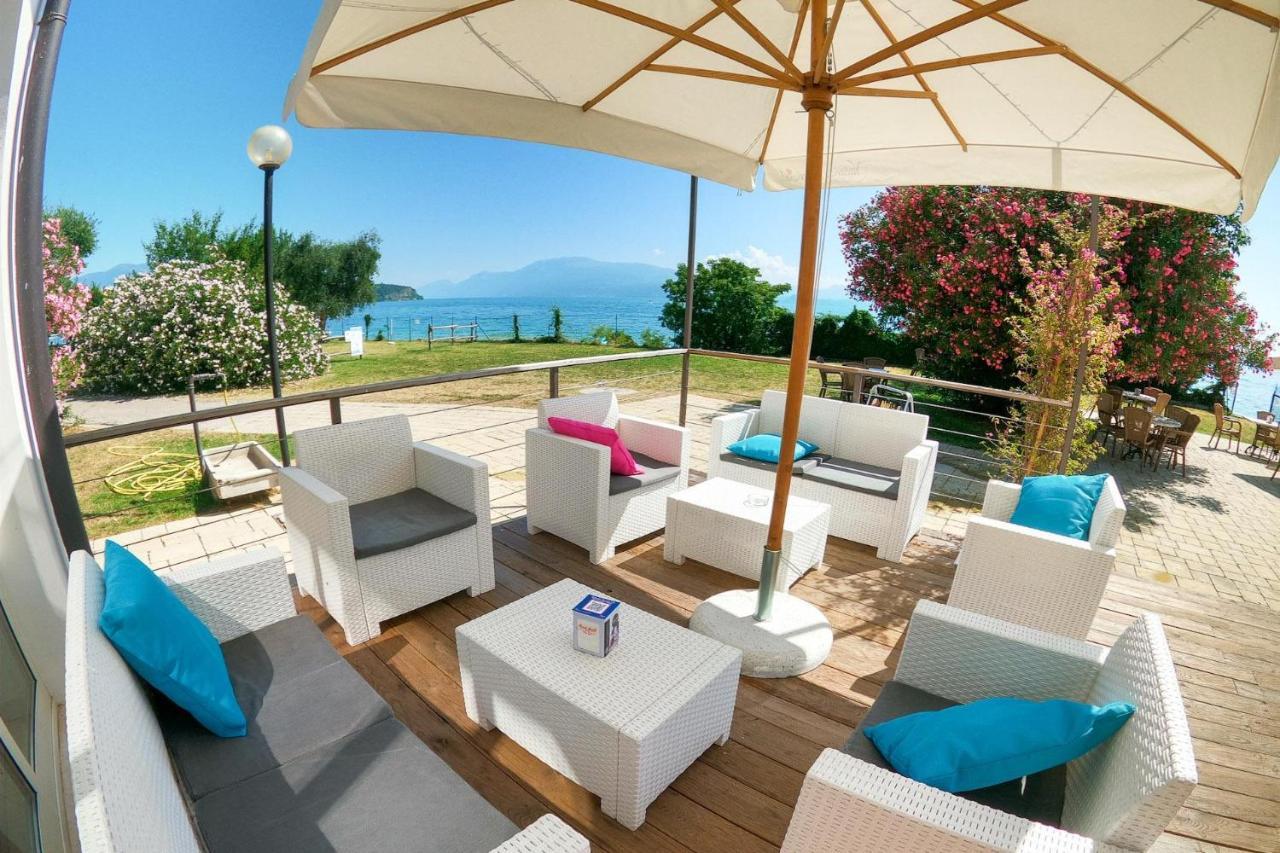 Sivinos Camping Boutique 马内尔巴 外观 照片