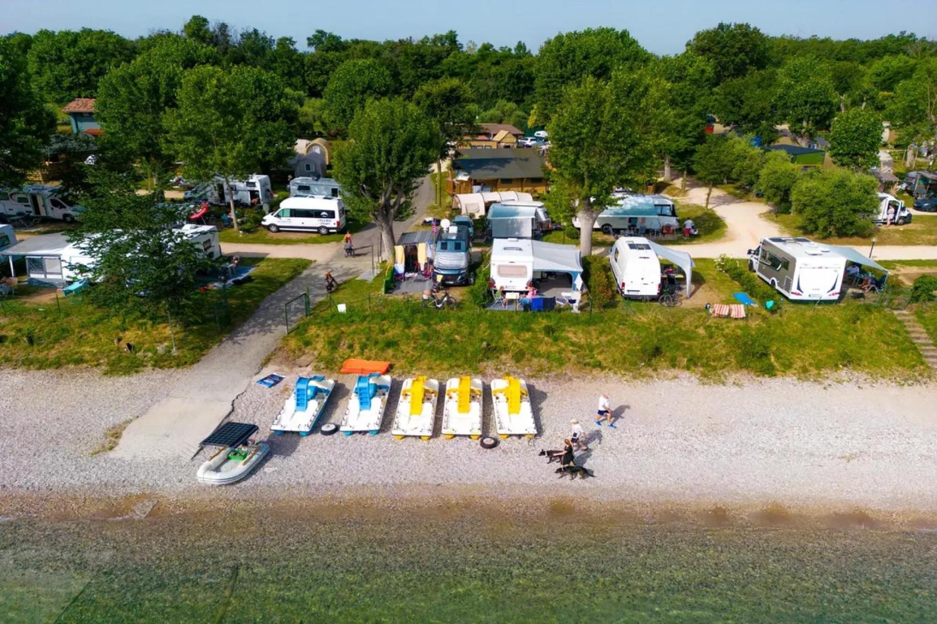 Sivinos Camping Boutique 马内尔巴 外观 照片