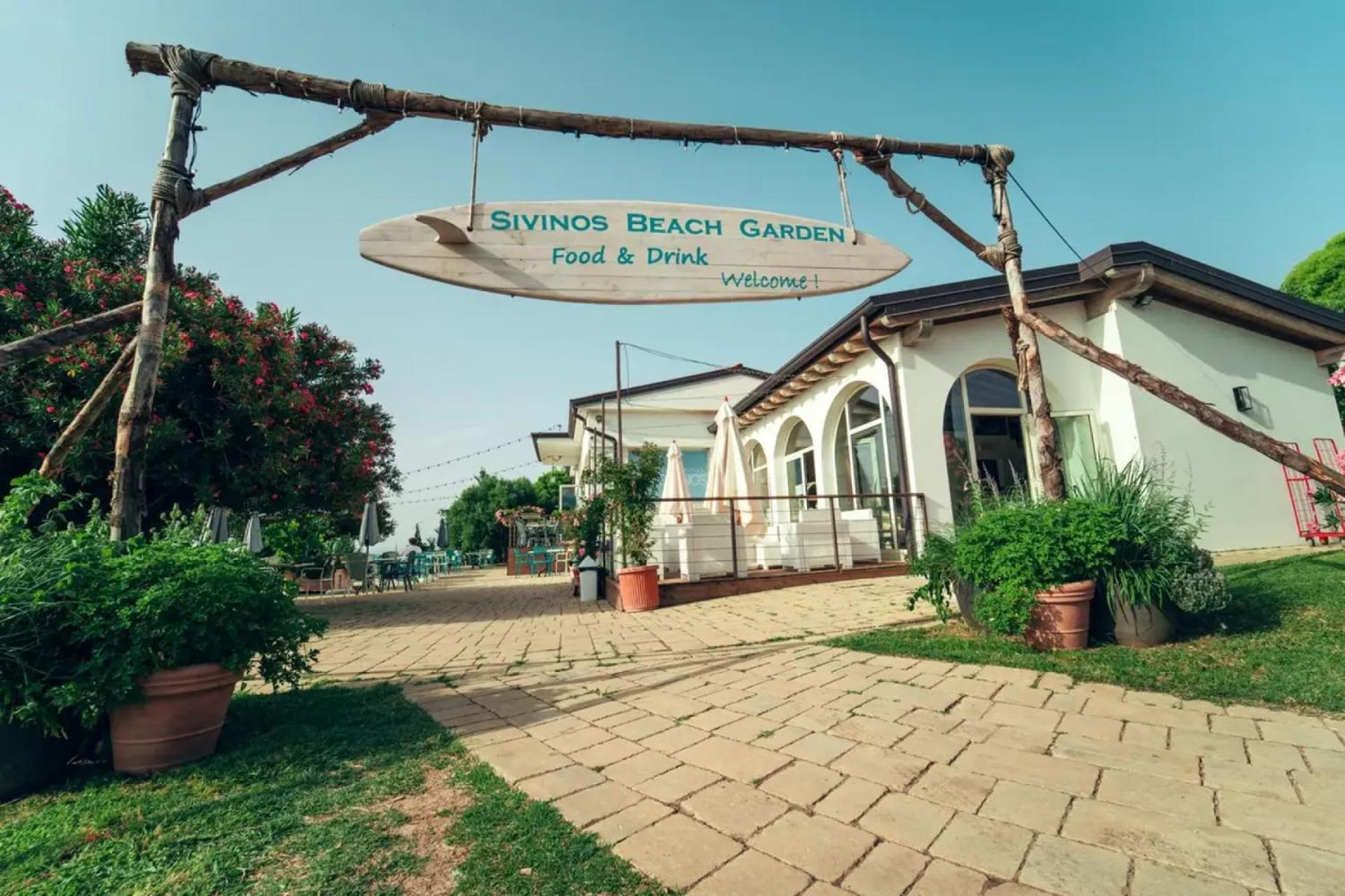 Sivinos Camping Boutique 马内尔巴 外观 照片