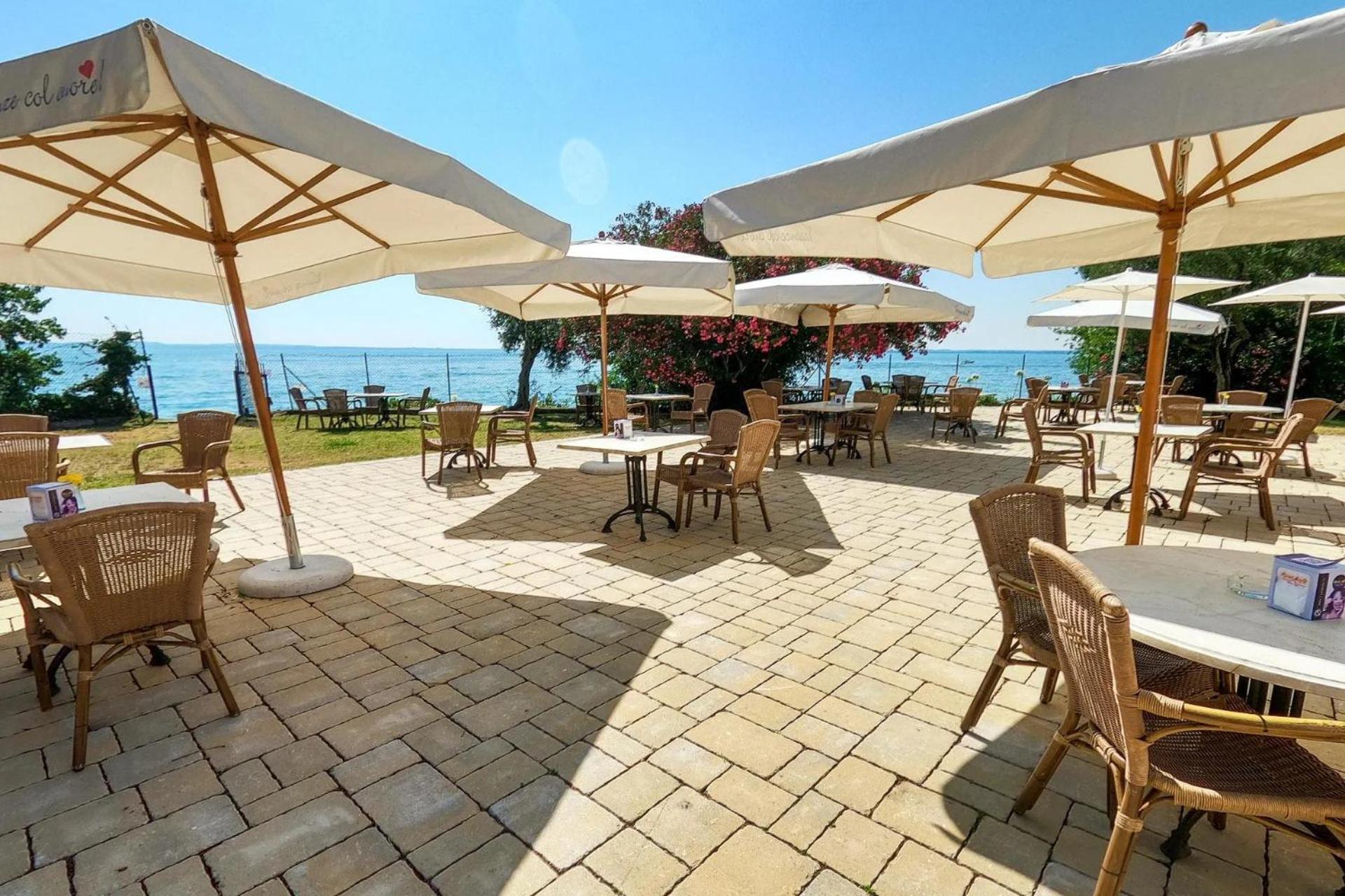 Sivinos Camping Boutique 马内尔巴 外观 照片