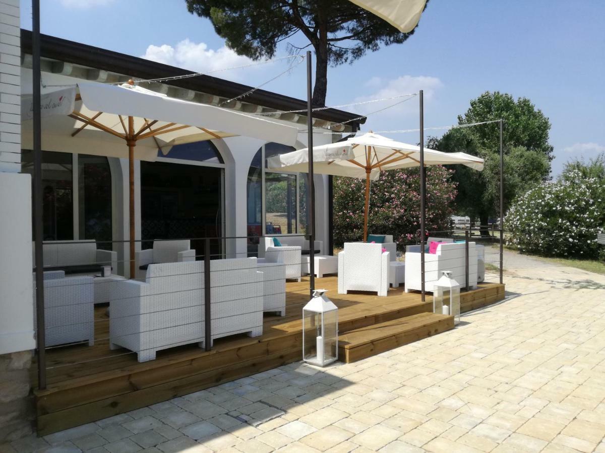Sivinos Camping Boutique 马内尔巴 外观 照片